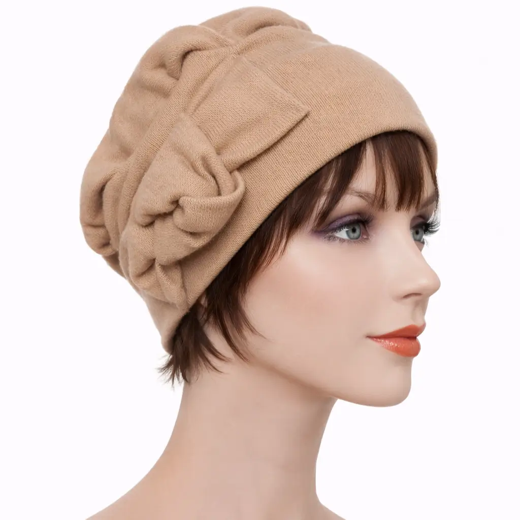 Bonnet Chimio Niagara 2 Bonnet chimio Niagara et son noeud pour plus de volume
