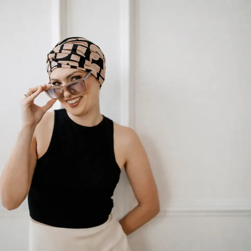 Bonnet chimio Nicoletta Sahara en bambou pour cuir chevelu sensible