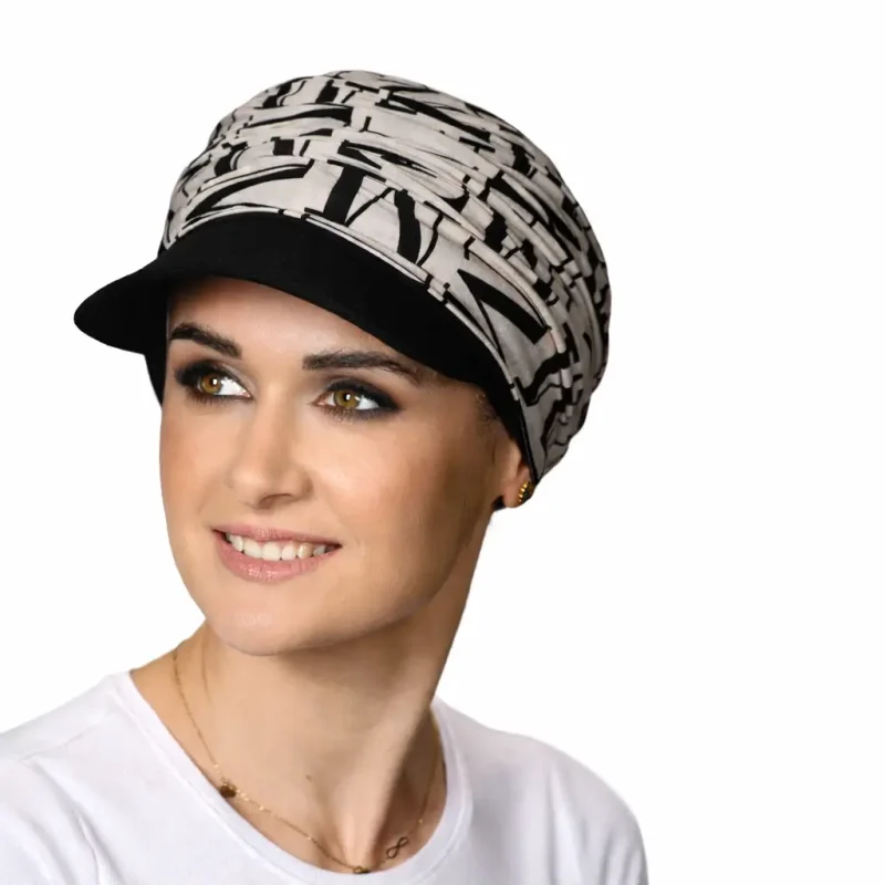 Casquette chimio Sabrina graphik en bambou.